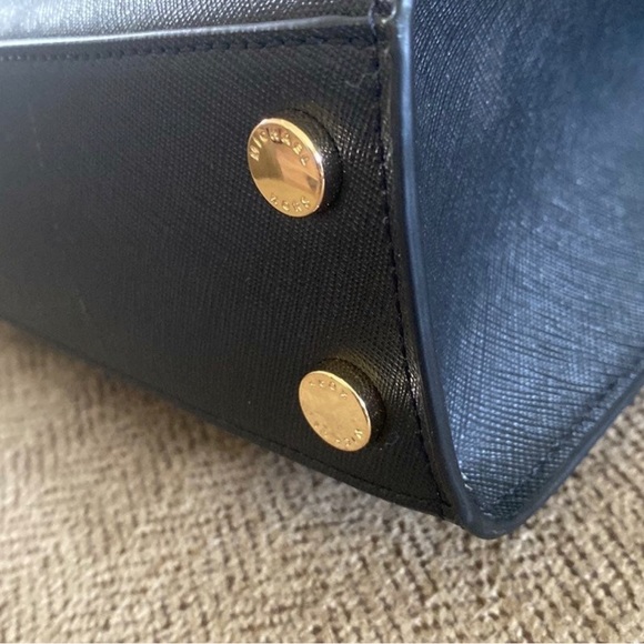 NWT Michael Kors East West Karla Satchel - Picture 10 of 12